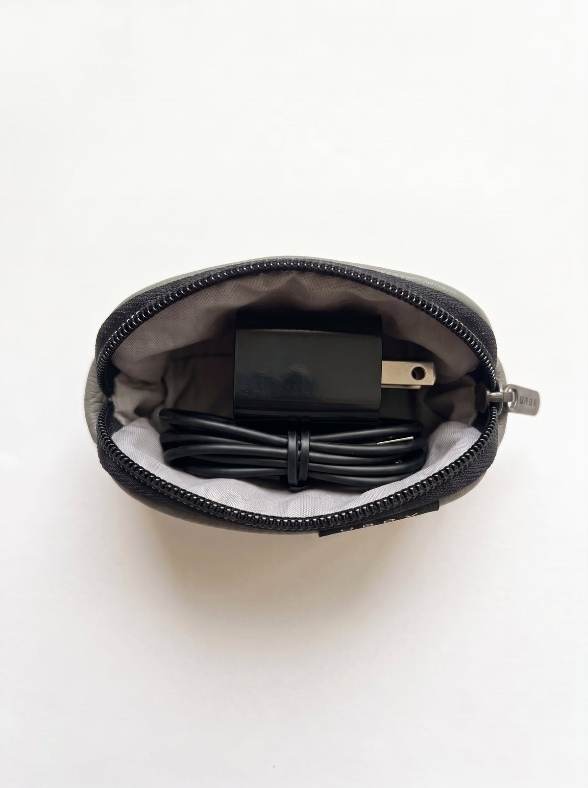 Monedero ejecutivo mini gris