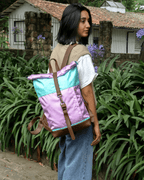 Morral de viajes Classic Lila Menta vista Modelo - urbx bags