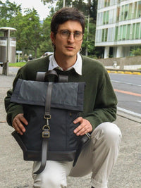 Morral de viajes Classic Negro Marrón vista - urbx bags