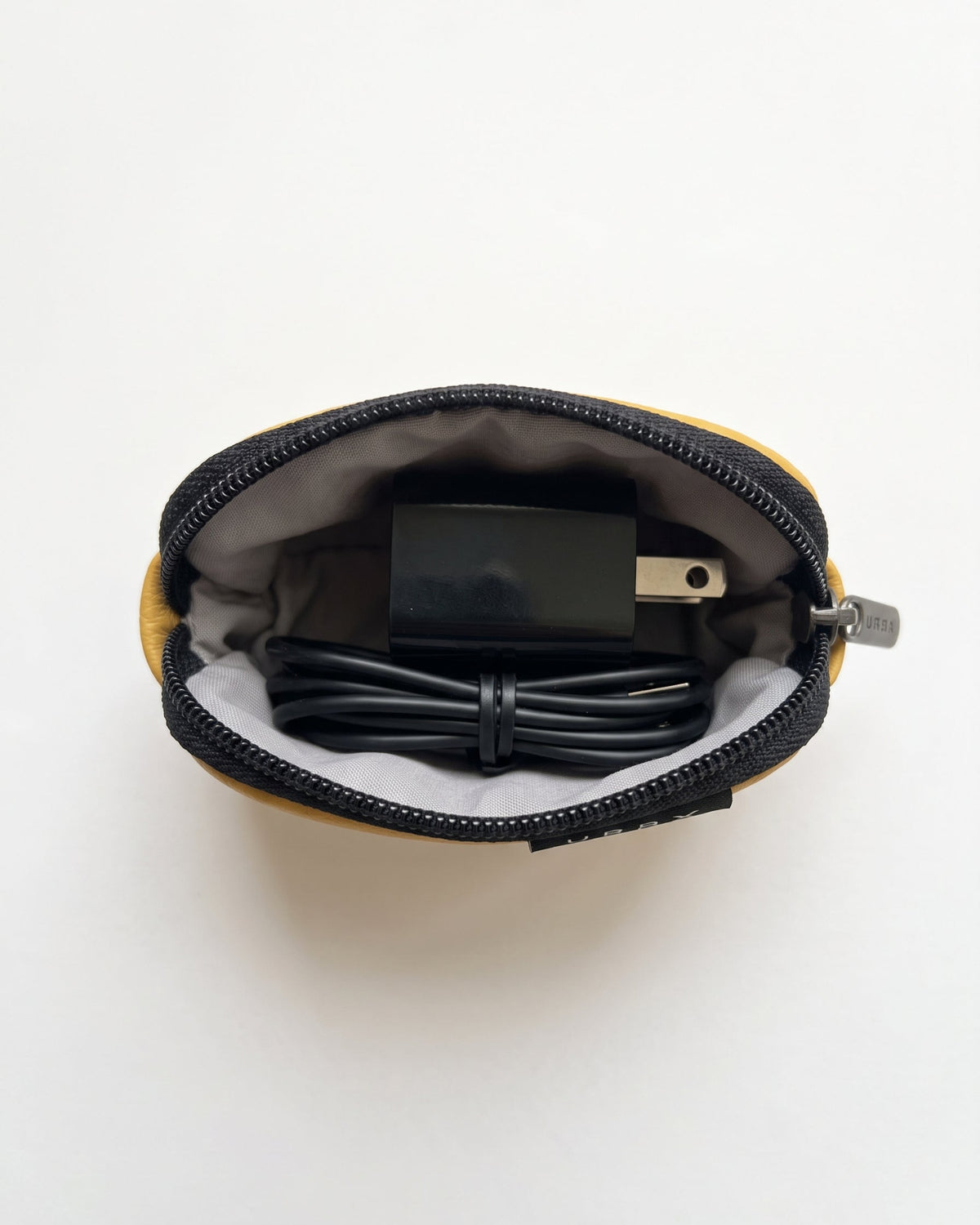Organizador de cables ejecutivo mini
